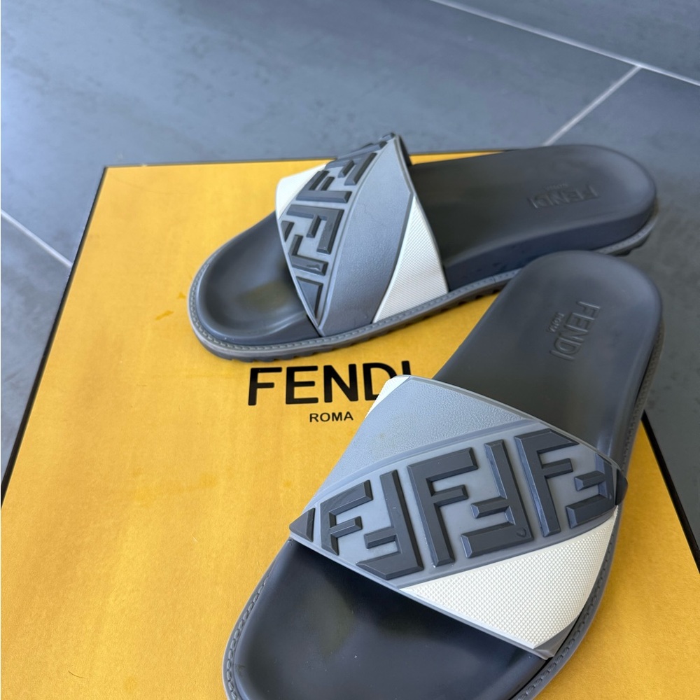 Fendi Logo Men Sandals